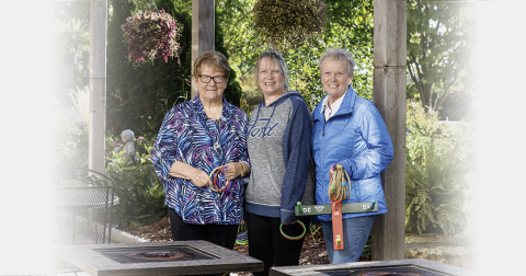 three women 